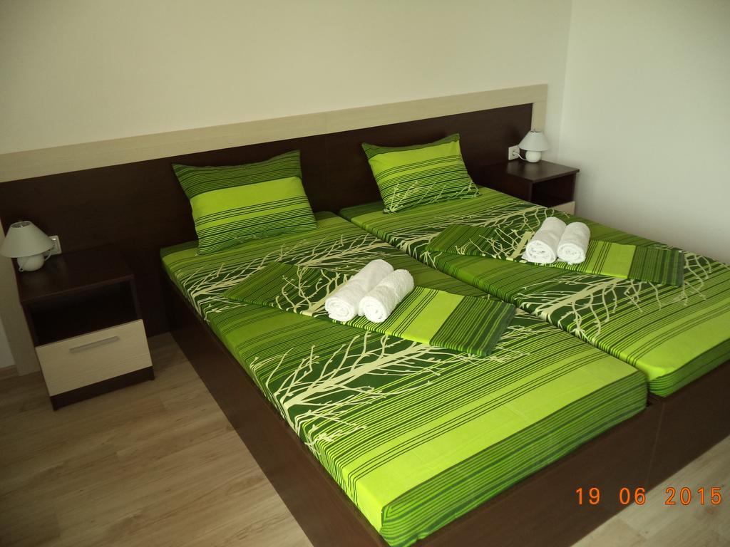Sveti Georgi Guest House Sozopol Room photo