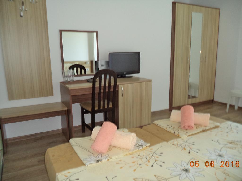 Sveti Georgi Guest House Sozopol Exterior photo