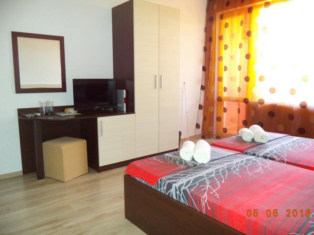 Sveti Georgi Guest House Sozopol Exterior photo